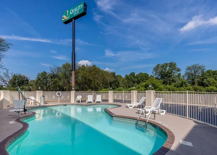 Quality Inn Athens I-65 - Huntsville Area West