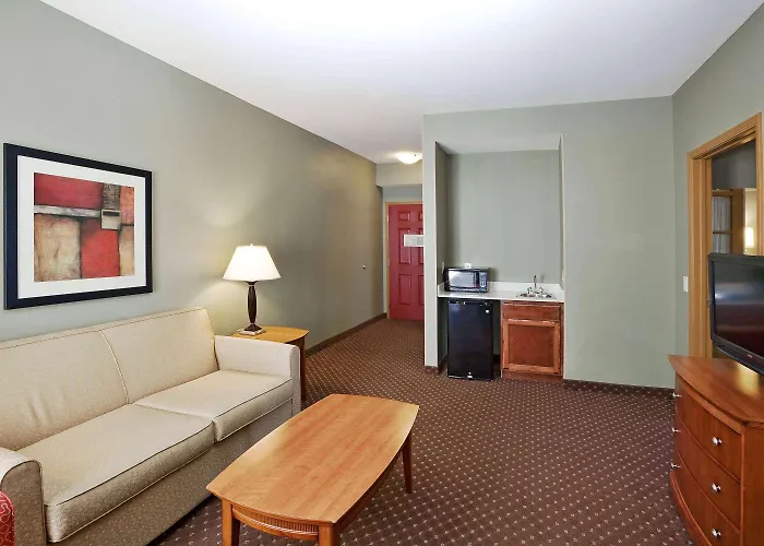 La Quinta By Wyndham Olathe