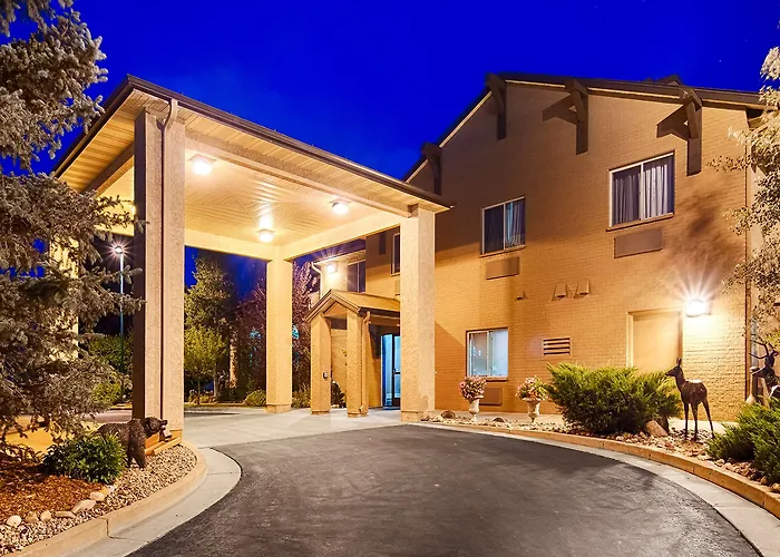 Best Western Plus Deer Park Hotel And Suites
