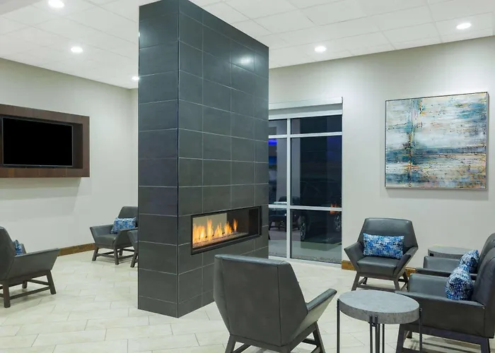 La Quinta By Wyndham Joplin