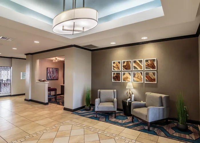 Holiday Inn Express Hotel & Suites Farmington, An Ihg Hotel