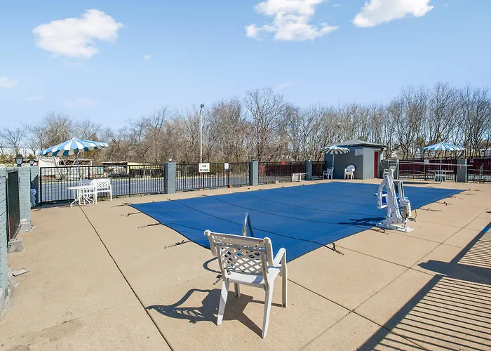 Days Inn By Wyndham Columbia