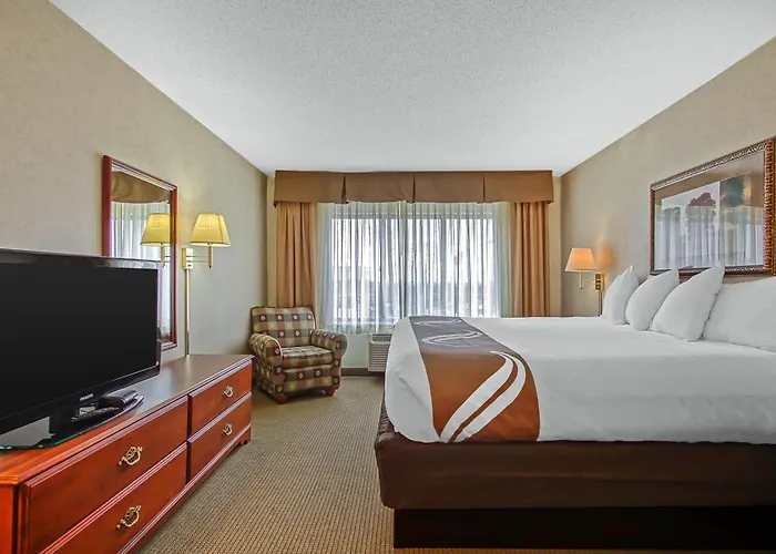 Comfort Inn & Suites Emporia