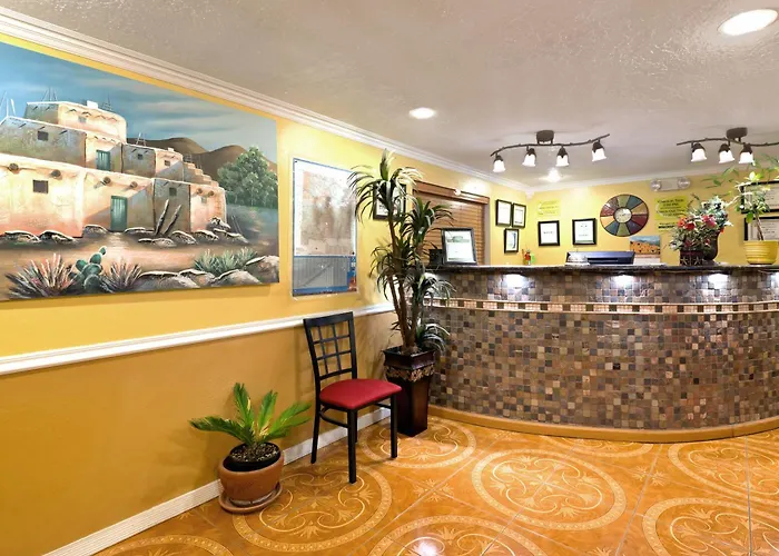 Super 8 By Wyndham Alamogordo - White Sands