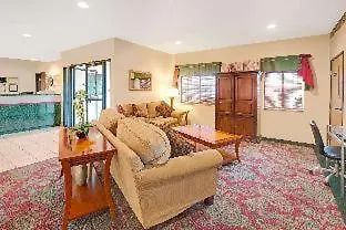 Super 8 By Wyndham Bonne Terre