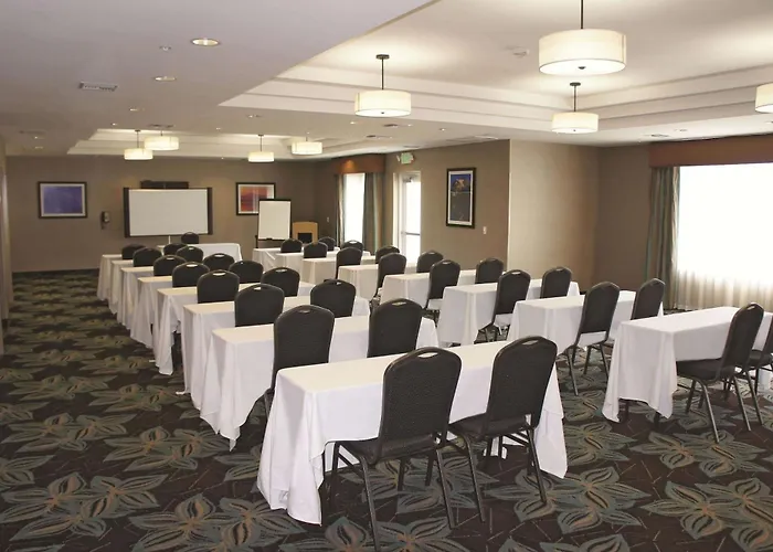 La Quinta By Wyndham Bellingham