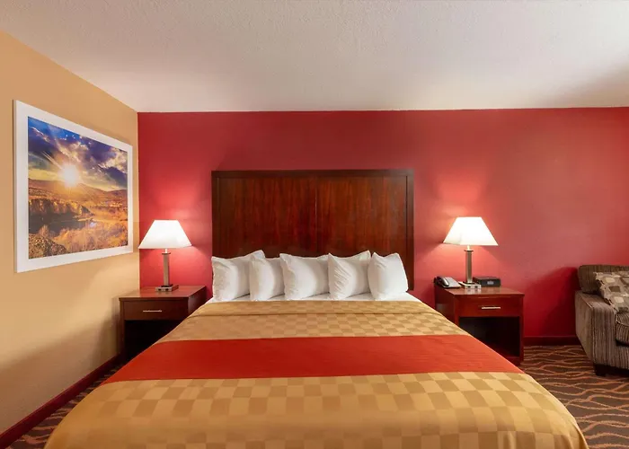Rosewood Inn & Suites