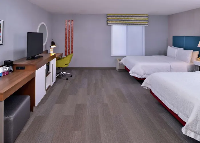 Hampton Inn & Suites Carson City