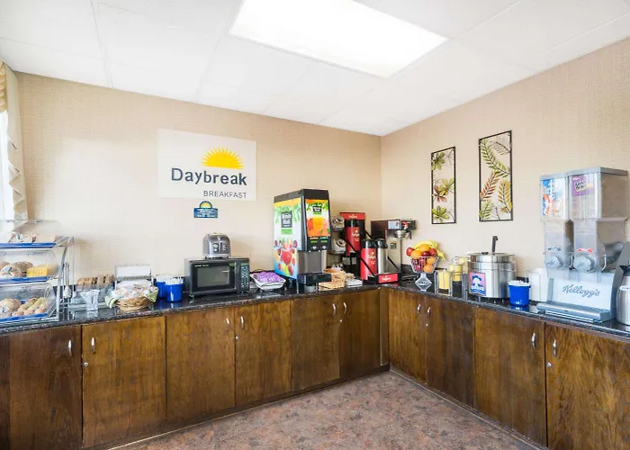 Days Inn By Wyndham Asheville Downtown North