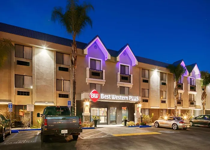 Best Western Plus Diamond Valley Inn
