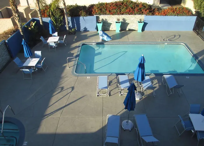 Best Western Plus Diamond Valley Inn