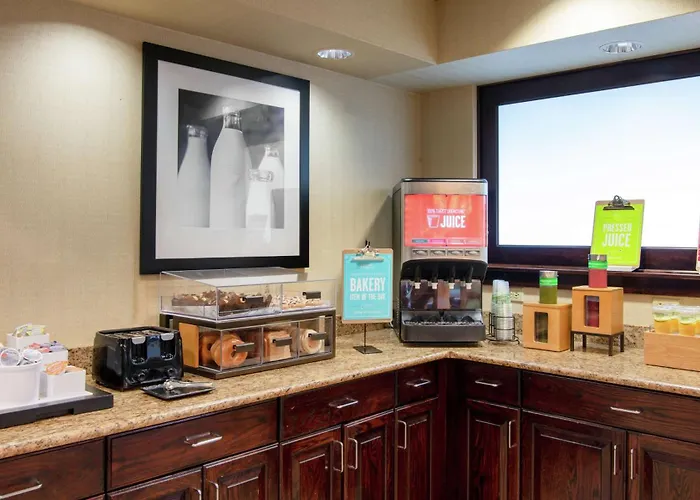 Hampton Inn Cleveland-Solon