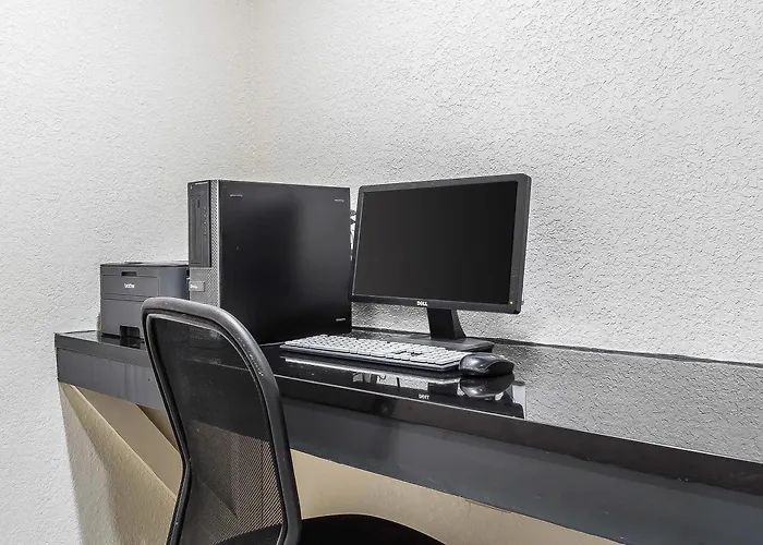 Quality Inn & Suites Salisbury South