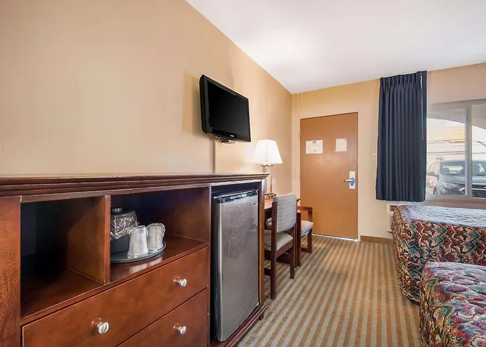 Rodeway Inn Regalodge