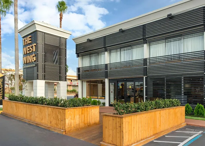 The West Wing Boutique Hotel