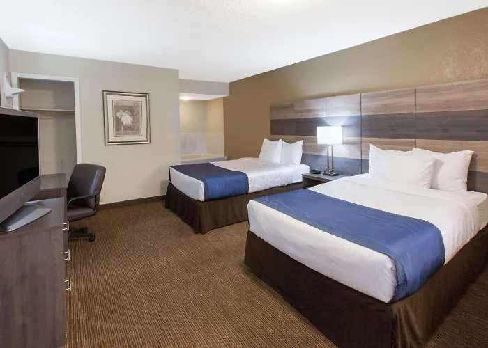 Baymont By Wyndham Downtown Detroit