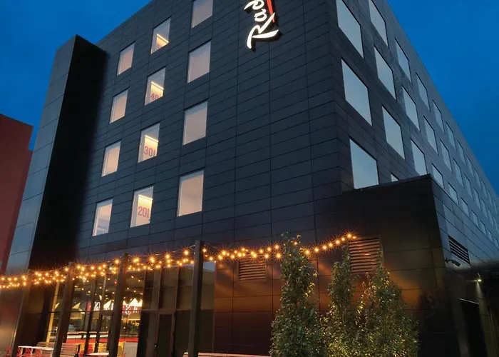 Radisson Red Minneapolis Downtown