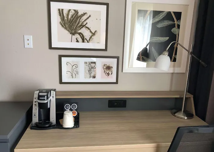 Country Inn & Suites By Radisson, Wichita East, Ks