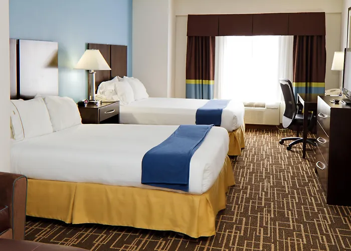 Holiday Inn Express & Suites Greenville-Downtown By Ihg