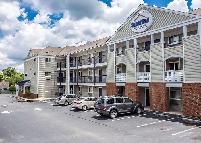 Suburban Studios Charlotte-Ballantyne