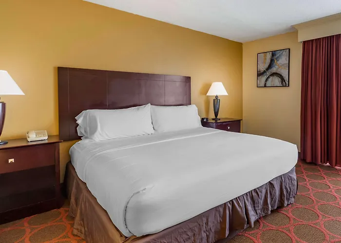 Clarion Hotel