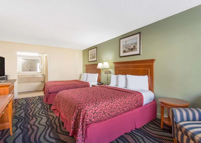 Days Inn By Wyndham Florence/I-95 North