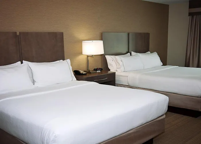 Holiday Inn Express Hotel & Suites Wichita Northeast By Ihg