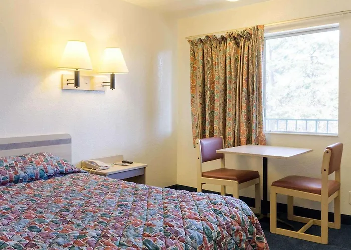Express Inn Near Columbus Airport
