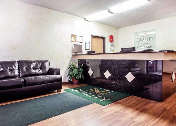 Quality Inn & Suites Champaign North - Urbana