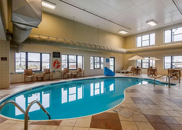Comfort Inn & Suites Springfield I-44