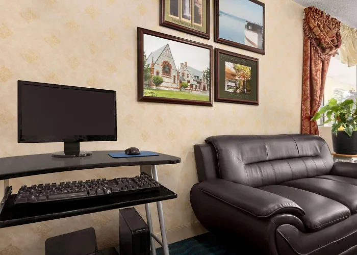 Days Inn Auburn/Finger Lakes Region