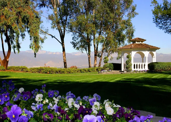 Pacific Palms Resort And Golf Club