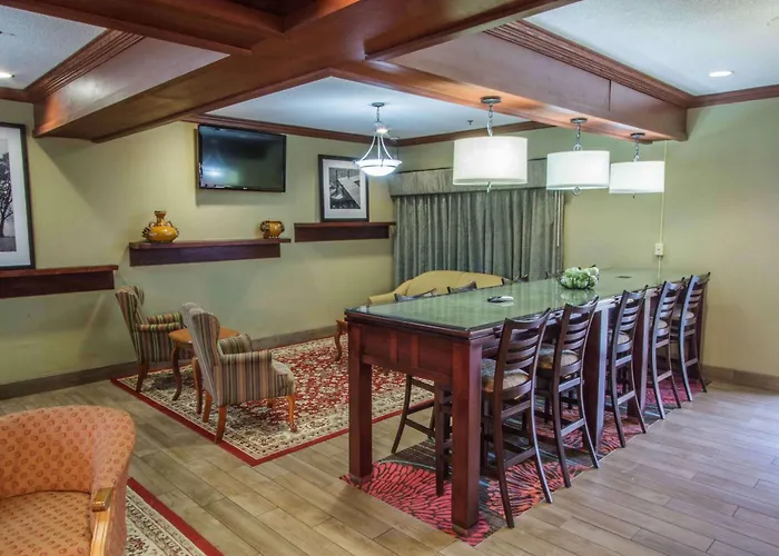Hampton Inn South Haven