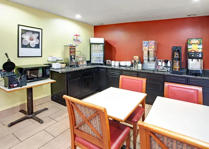Super 8 By Wyndham Romeoville Bolingbrook