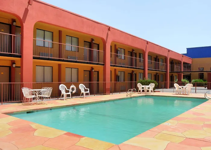 Days Inn By Wyndham Midland