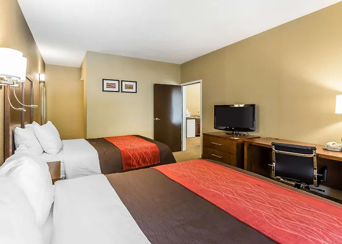 Comfort Inn & Suites Dalton West