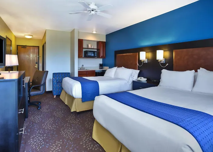 Holiday Inn Express Mackinaw City By Ihg