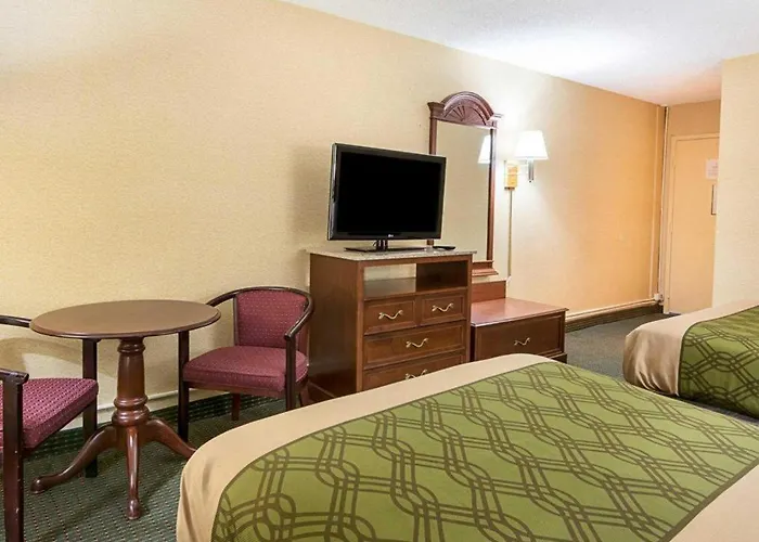 Econo Lodge Near Quantico Marine Base