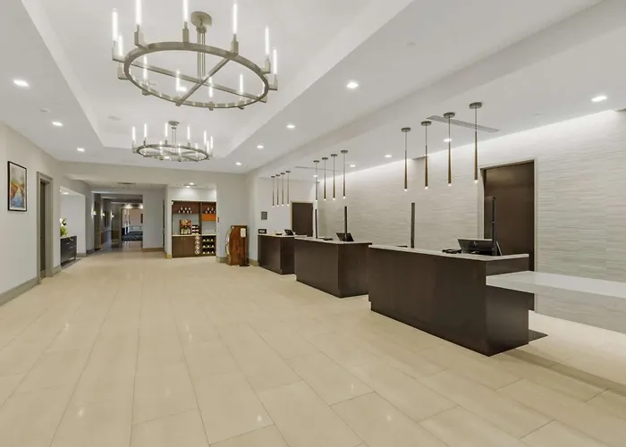 Doubletree By Hilton Charlottesville