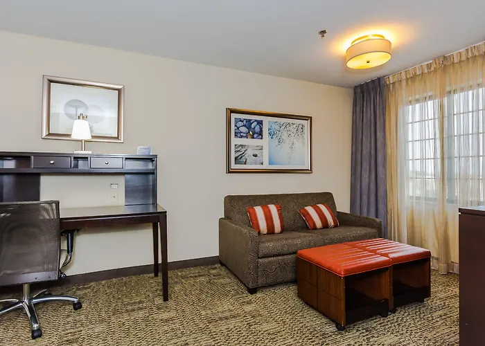 Staybridge Suites Grand Forks By Ihg