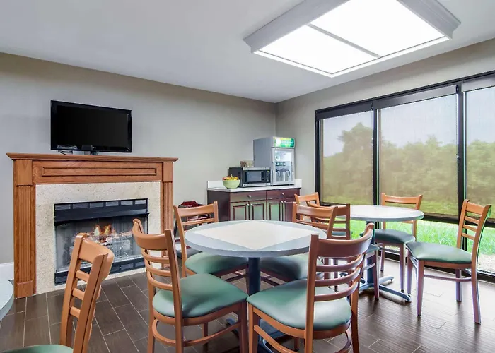 Quality Inn & Suites Canton, Ga