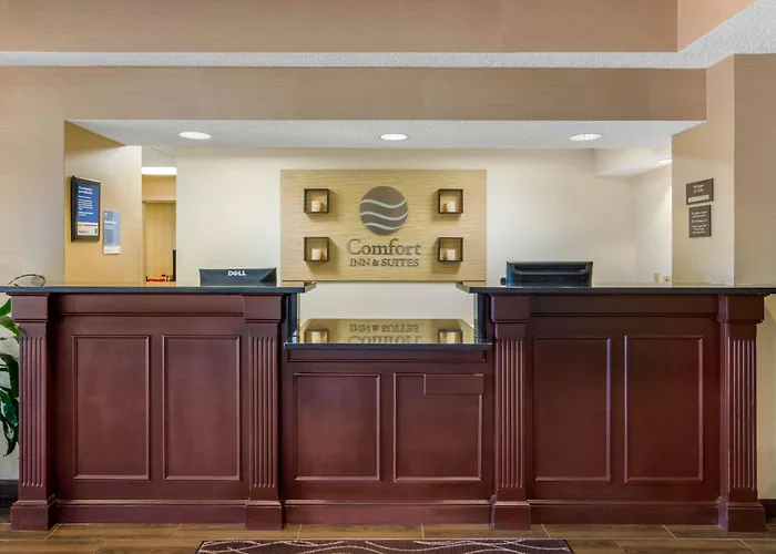 Comfort Inn & Suites Lagrange East
