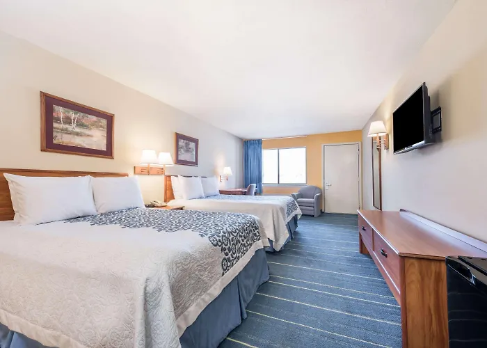 Days Inn By Wyndham Bryan College Station