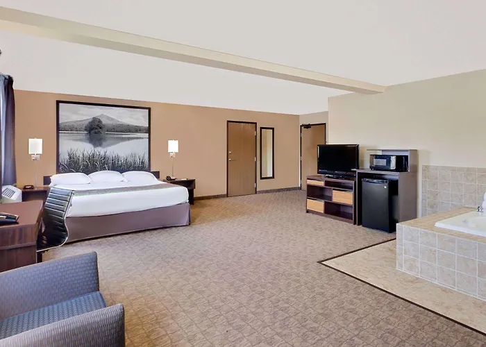 Super 8 By Wyndham Lebanon