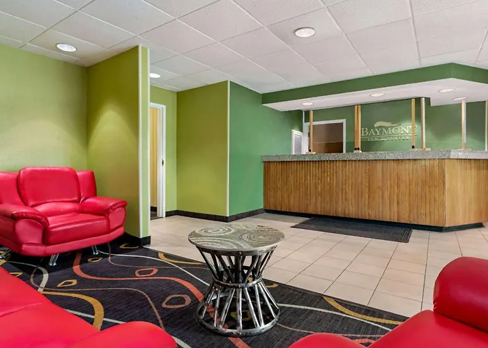 Baymont By Wyndham North Dartmouth Fall River