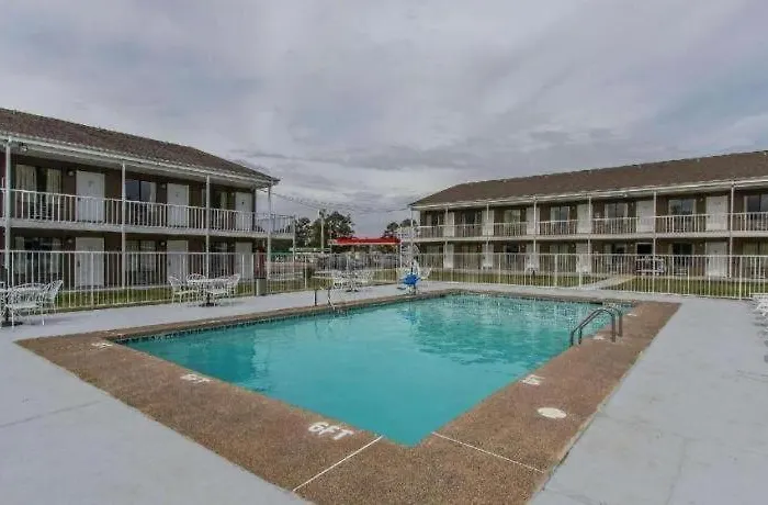Rodeway Inn