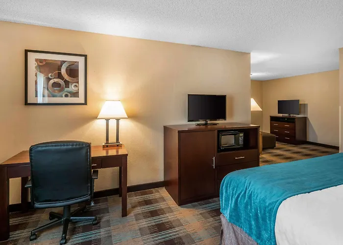 Clarion Inn Near Jblm