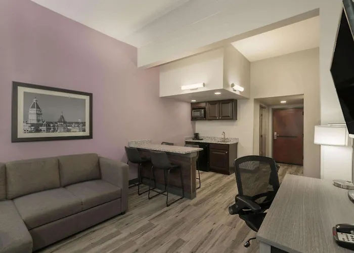 La Quinta By Wyndham Clarksville