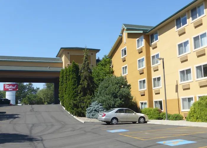 La Quinta Inn & Suites By Wyndham Yakima Downtown
