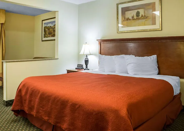 Quality Inn & Suites Sioux City Southeast